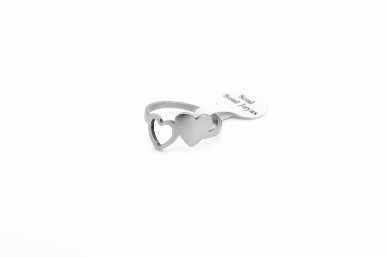 Corazones anillo