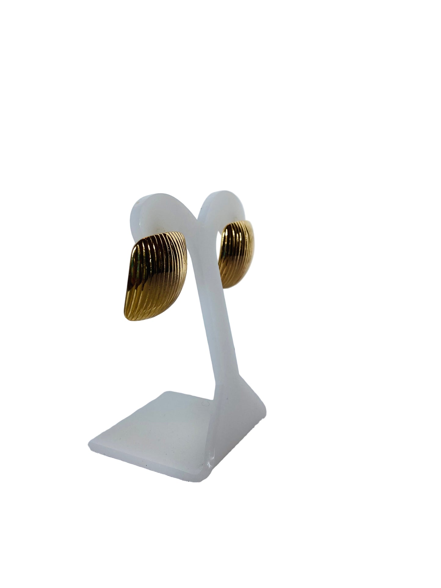 Arete cuadrado