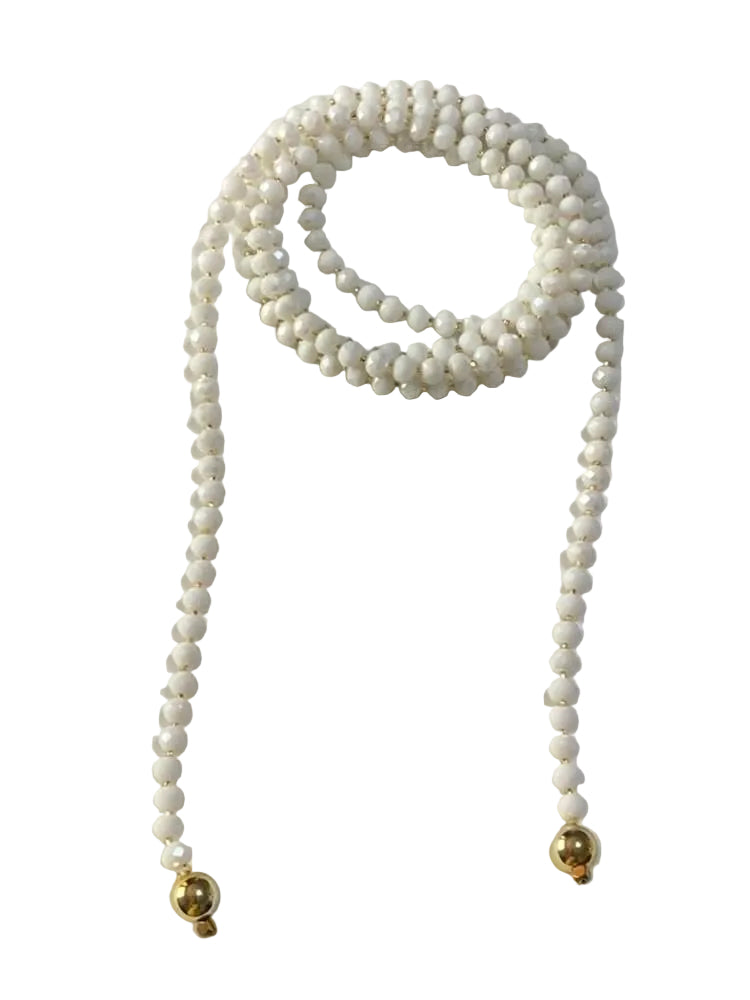Corbatín blanco